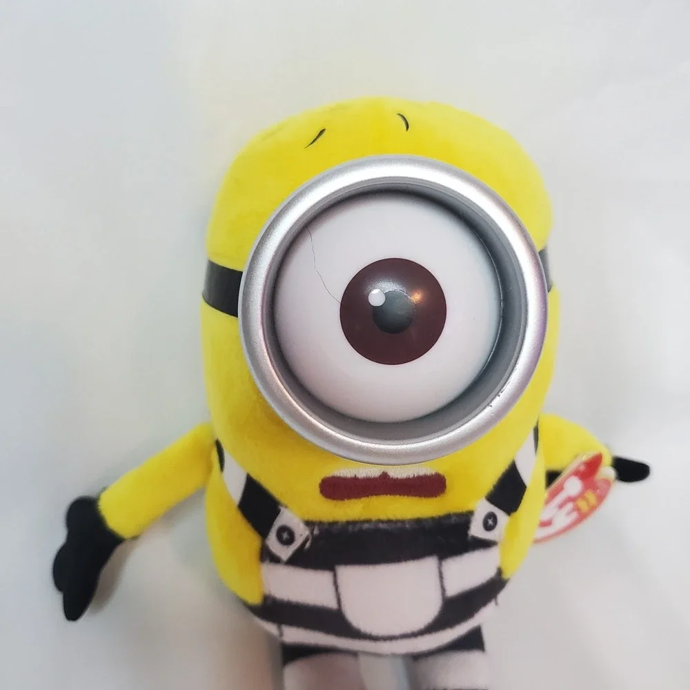 Ty Beanie Babies Despicable Me 3 Carl Minion‎ Plush 2017 6in Tags
